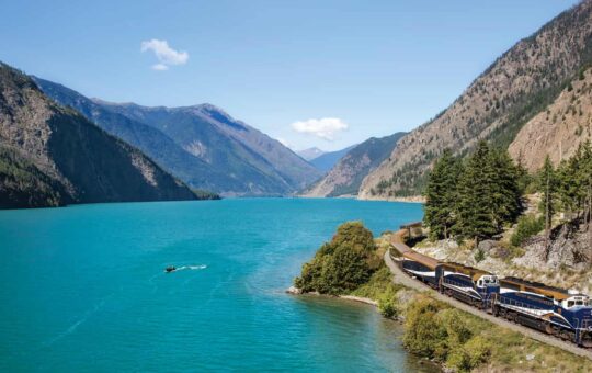Rocky Mountaineer – Rainforest to Gold Rush